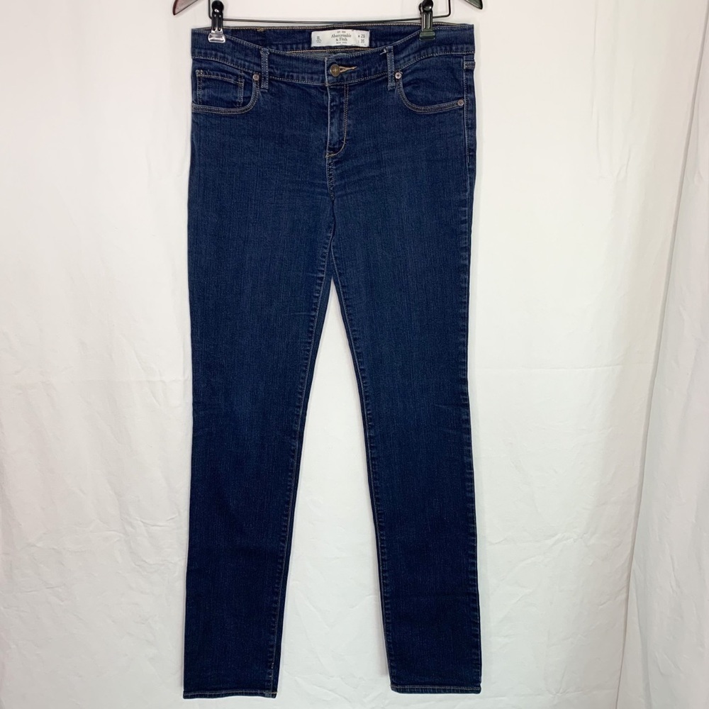 Abercrombie & Fitch / “Erin” Straight Leg Perfect Stretch 29x35